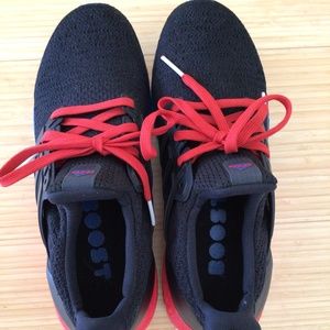 Adidas Ultraboost black, size 7 Youth